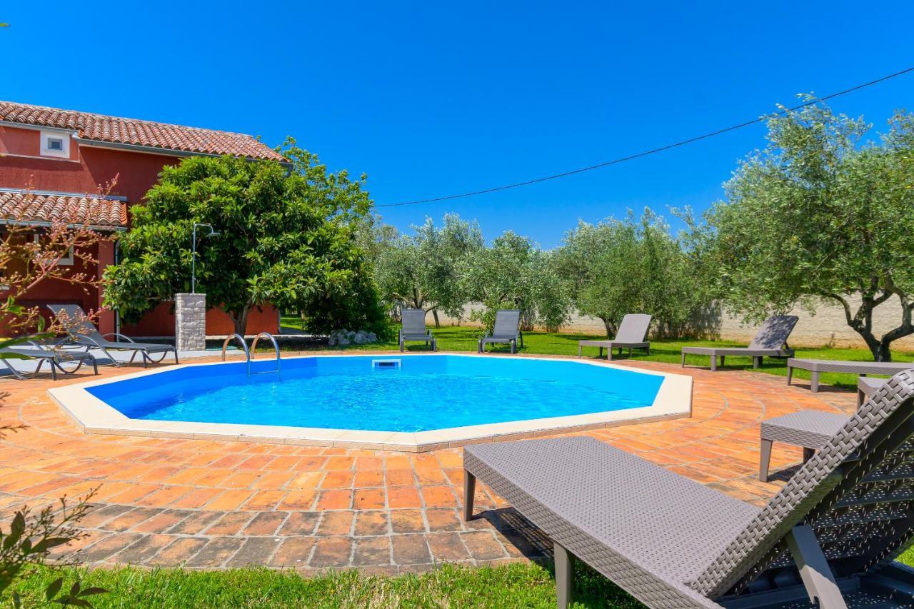 Villa Carla With Private Pool & Kids Playground - Pet Friendly Mutvoran Luaran gambar