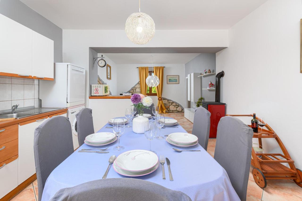 Villa Carla With Private Pool & Kids Playground - Pet Friendly Mutvoran Luaran gambar